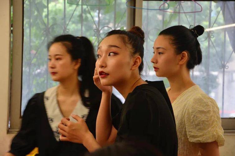 文艺轻骑兵 盛夏送清凉——2020年中国文联“送欢乐下基层”学雷锋文艺志愿服务活动侧记