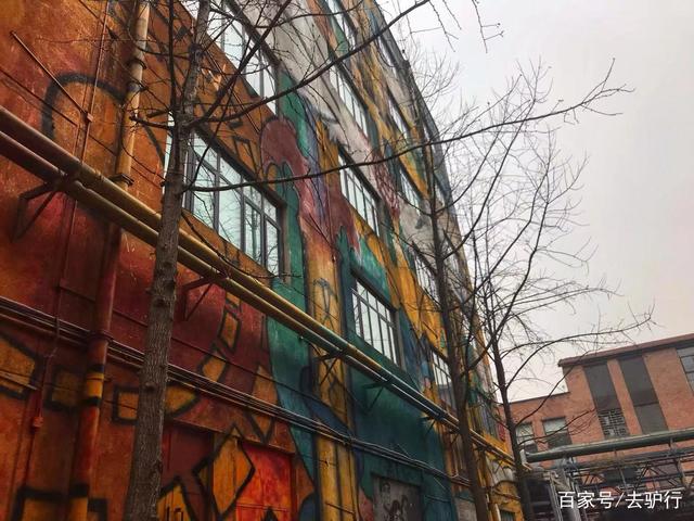 老工厂的华丽转身 成都文旅新地标，文艺创作的诗意栖息地